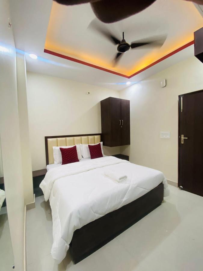 Hotel Grill Inn Lucknow Exterior foto
